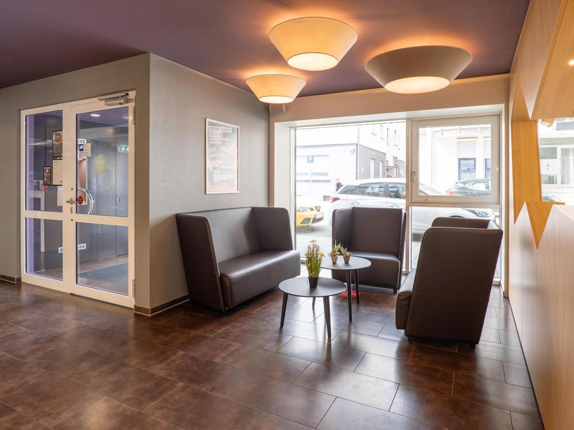B&B Hotel היילברון מראה חיצוני תמונה