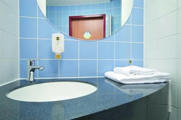 B&B Hotel היילברון מראה חיצוני תמונה