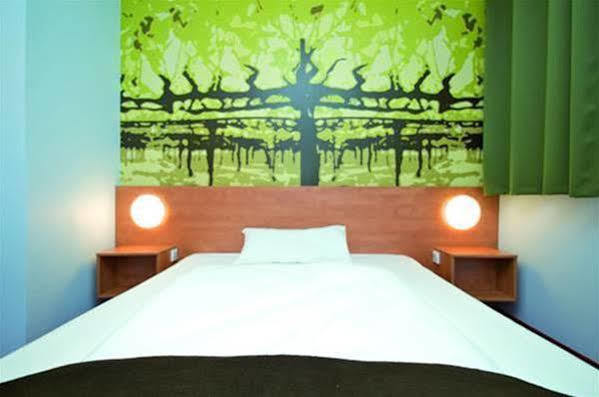B&B Hotel היילברון מראה חיצוני תמונה